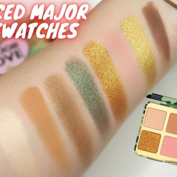 Too Faced: Eye Shadow Palette: Major Love - Picture 2 of 5
